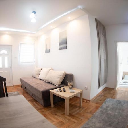 Apartman Tea 2 Белград Экстерьер фото